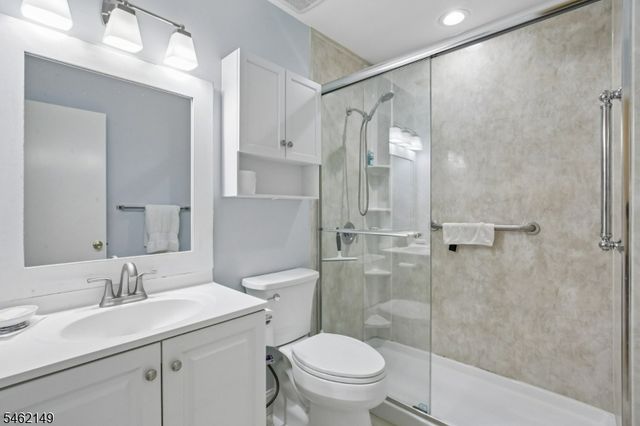 138 Leonardo Dr, West Orange Twp., NJ 07052