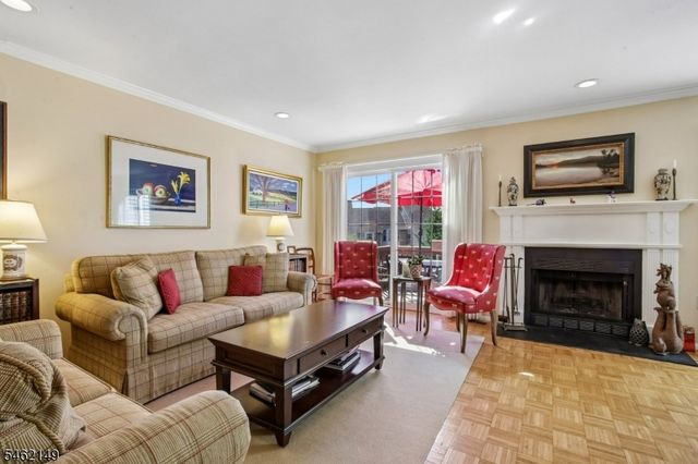 138 Leonardo Dr, West Orange Twp., NJ 07052