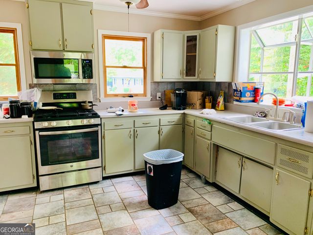 906 McLaurin Street, Griffin, GA 30224