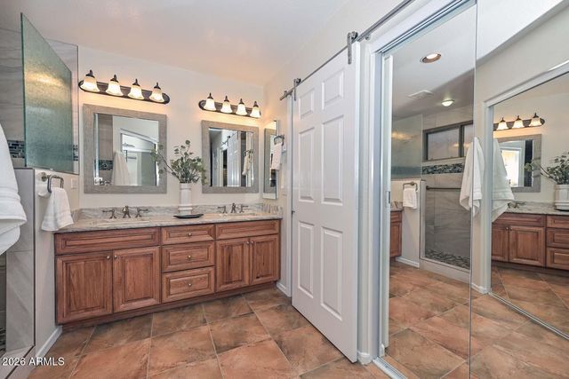 16081 W PICCADILLY Road, Goodyear, AZ 85395