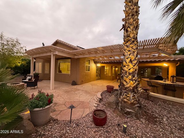 16081 W PICCADILLY Road, Goodyear, AZ 85395