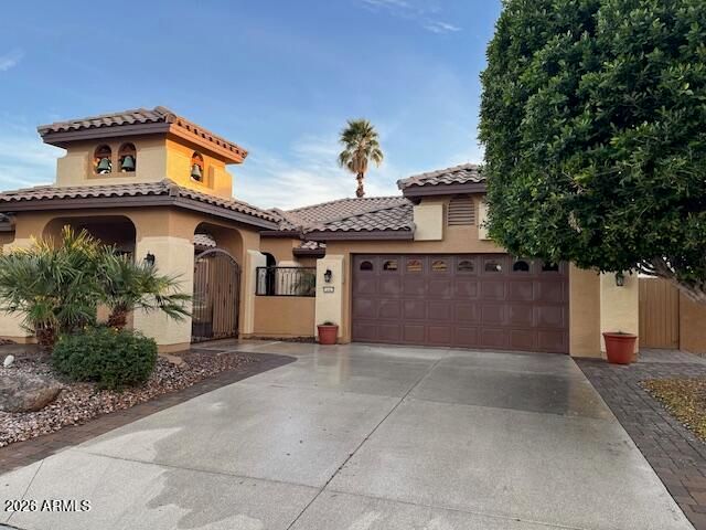 16081 W PICCADILLY Road, Goodyear, AZ 85395