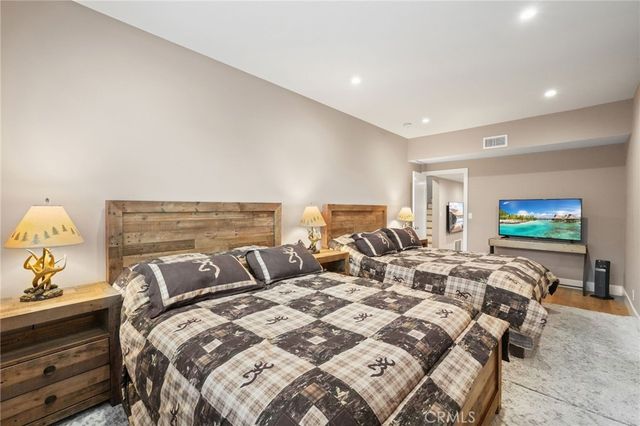 2316 Cedarwood Drive, Pine Mountain Club, CA 93222