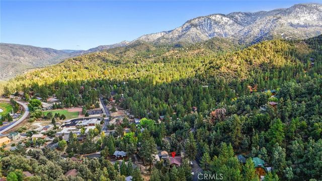 2316 Cedarwood Drive, Pine Mountain Club, CA 93222