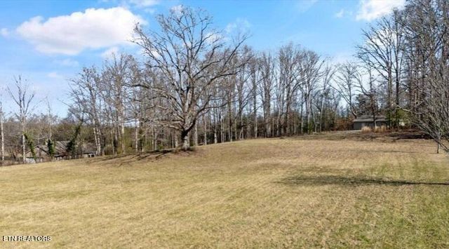 132 Walton Way, Maryville, TN 37801