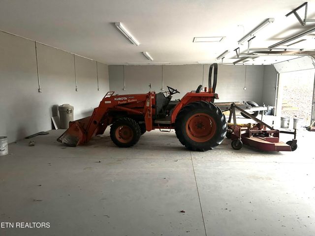 132 Walton Way, Maryville, TN 37801