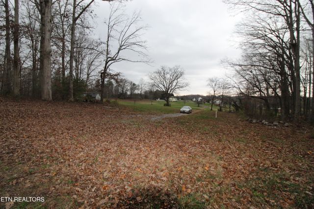 132 Walton Way, Maryville, TN 37801