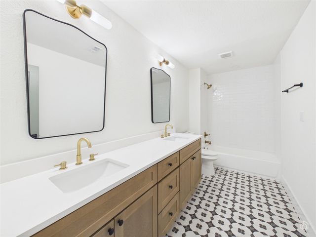 9400 Longvale DR, Austin, TX 78729