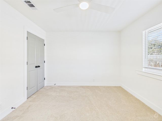 9400 Longvale DR, Austin, TX 78729