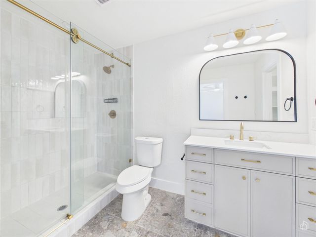 9400 Longvale DR, Austin, TX 78729