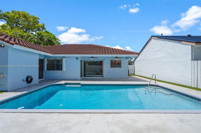 12535 SW 95th Ter, Miami, FL 33186