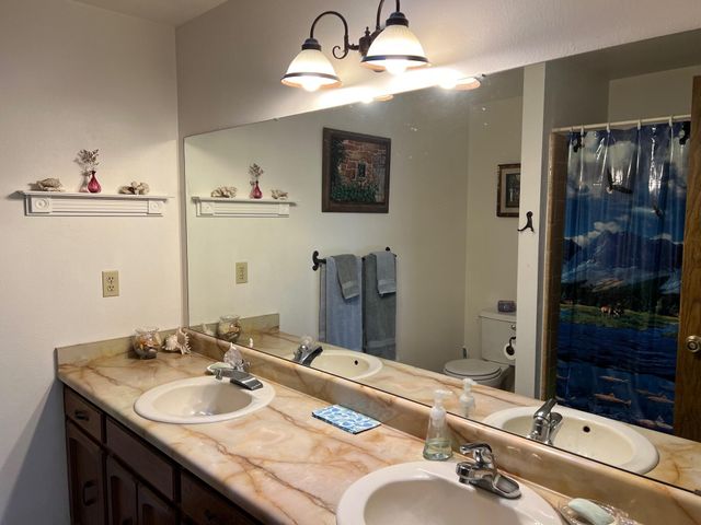 1284 Jaynes Drive, Grants Pass, OR 97527