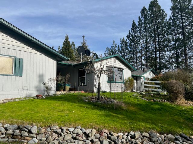1284 Jaynes Drive, Grants Pass, OR 97527