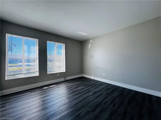 4107 SE 18th PL # A, Cape Coral, FL 33904