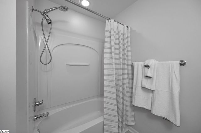 223 Cedar Crossing Lane, Greenville, SC 29615