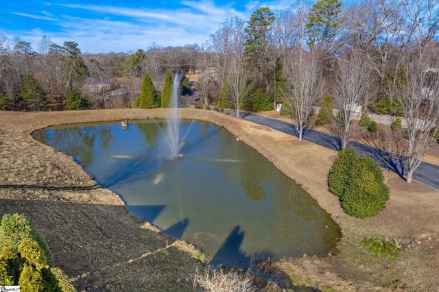 223 Cedar Crossing Lane, Greenville, SC 29615