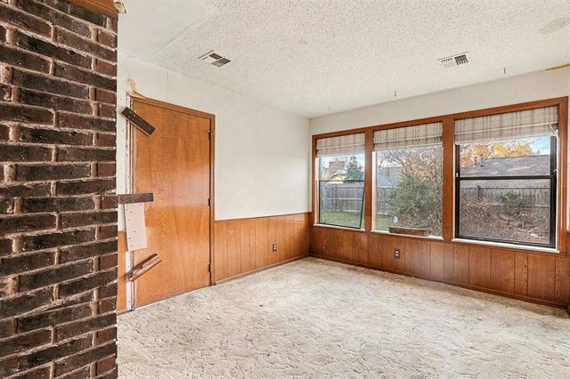 2529 NW 58th Street, Oklahoma City, OK 73112