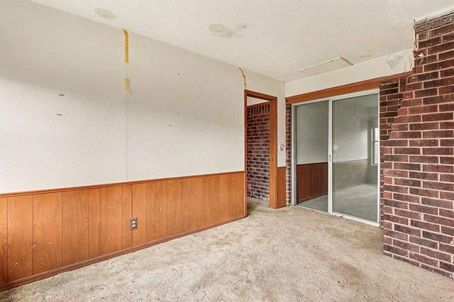 2529 NW 58th Street, Oklahoma City, OK 73112