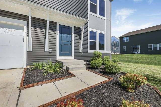 224 Leatherleaf Way, Pataskala, OH 43062