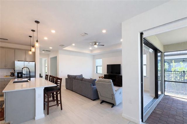 3776 Passion Vine DR 1, Alva, FL 33920