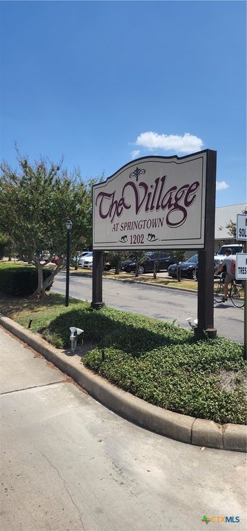 1202 Thorpe Lane 408, San Marcos, TX 78666
