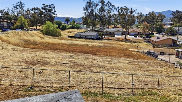 0 Swan, Lake Elsinore, CA 92530