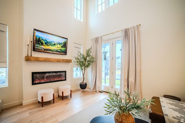 11736 S WATERCOURSE RD, South Jordan, UT 84009