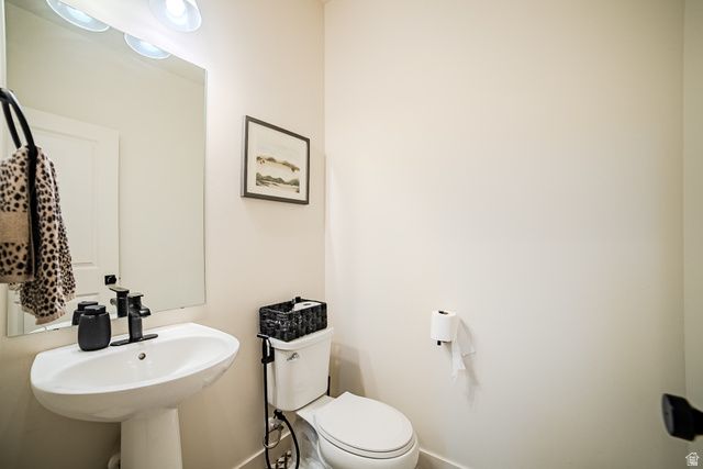 11736 S WATERCOURSE RD, South Jordan, UT 84009
