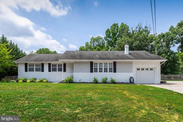 34 GLEN ECHO AVE, Swedesboro, NJ 08085