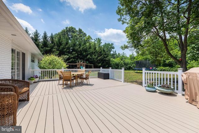 34 GLEN ECHO AVE, Swedesboro, NJ 08085