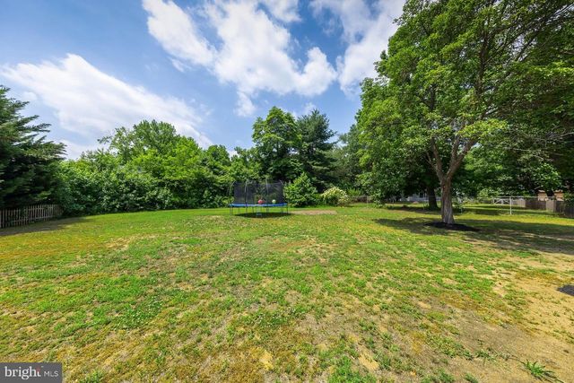 34 GLEN ECHO AVE, Swedesboro, NJ 08085