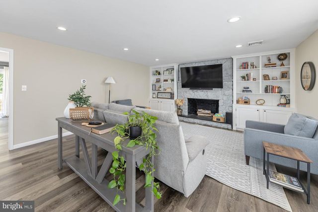 34 GLEN ECHO AVE, Swedesboro, NJ 08085