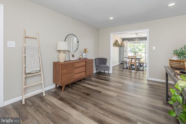 34 GLEN ECHO AVE, Swedesboro, NJ 08085