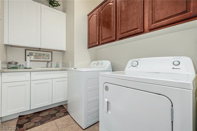 5290 Strankman Avenue, Las Vegas, NV 89131