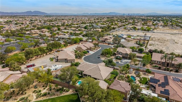 5290 Strankman Avenue, Las Vegas, NV 89131