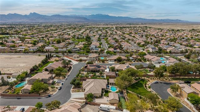 5290 Strankman Avenue, Las Vegas, NV 89131