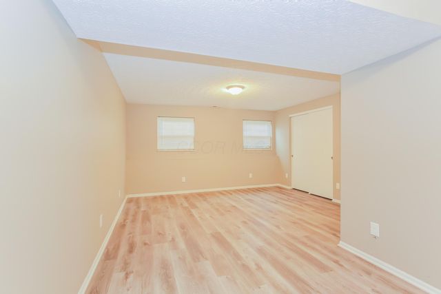 1527 Berkhard Drive, Columbus, OH 43223