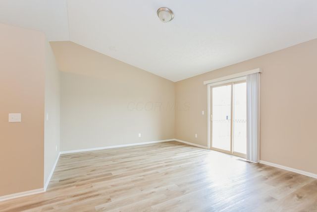 1527 Berkhard Drive, Columbus, OH 43223