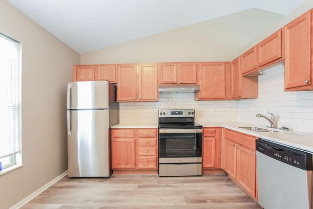 1527 Berkhard Drive, Columbus, OH 43223