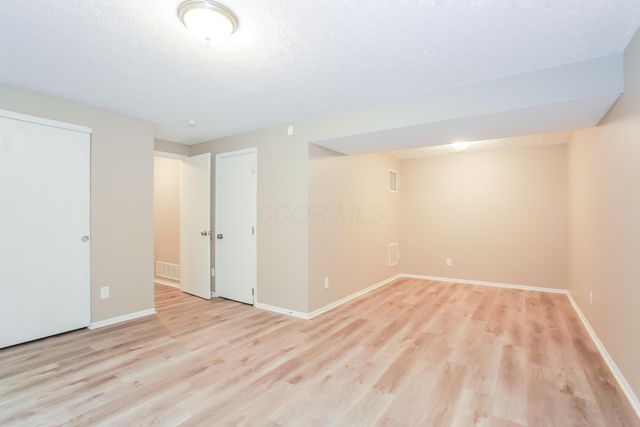1527 Berkhard Drive, Columbus, OH 43223