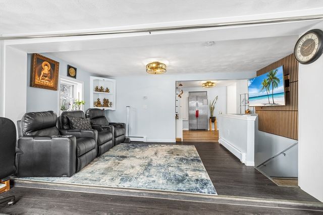 79 Valley Rd, Tewksbury, MA 01876