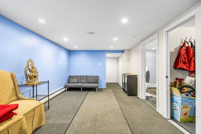 79 Valley Rd, Tewksbury, MA 01876