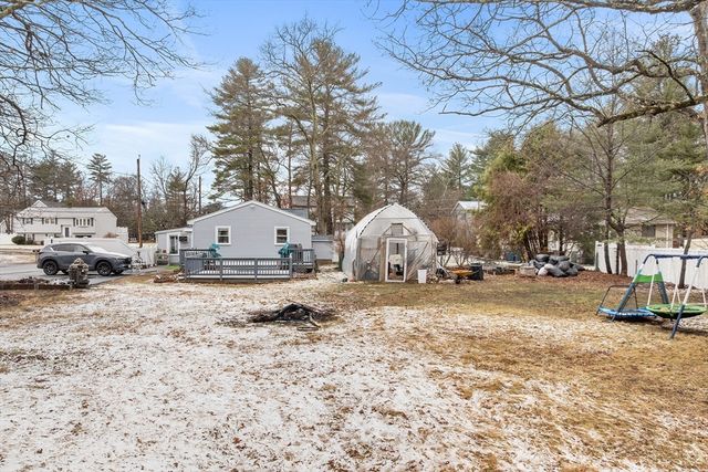 79 Valley Rd, Tewksbury, MA 01876