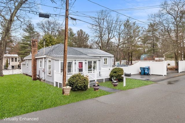 79 Valley Rd, Tewksbury, MA 01876