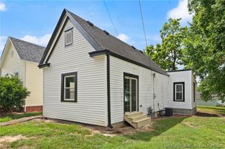 1329 Roosevelt Avenue, New Albany, IN 47150