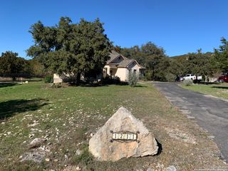 1211 FLAMAN RD, Canyon Lake, TX 78133