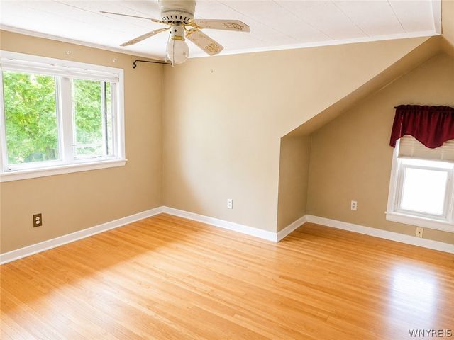 16 Marvin Ct, Hamburg, NY 14075