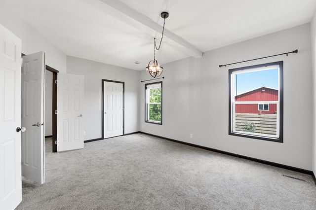 31240 Naples Court NE, Cambridge, MN 55008