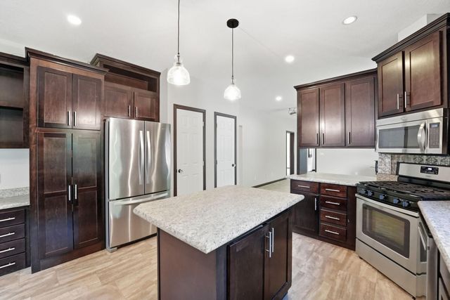 31240 Naples Court NE, Cambridge, MN 55008