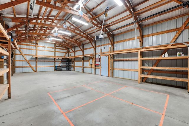 31240 Naples Court NE, Cambridge, MN 55008